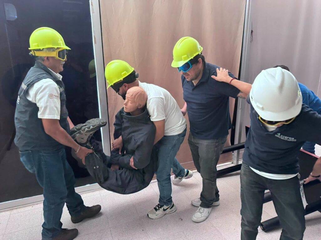 Ricardo Gallardo fortalece la preparación institucional para proteger a las familias potosinas