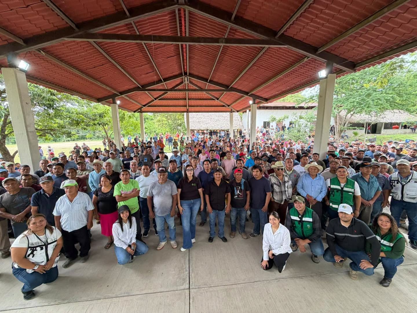 Gobierno de Ricardo Gallardo acerca soluciones de movilidad a comunidades tének